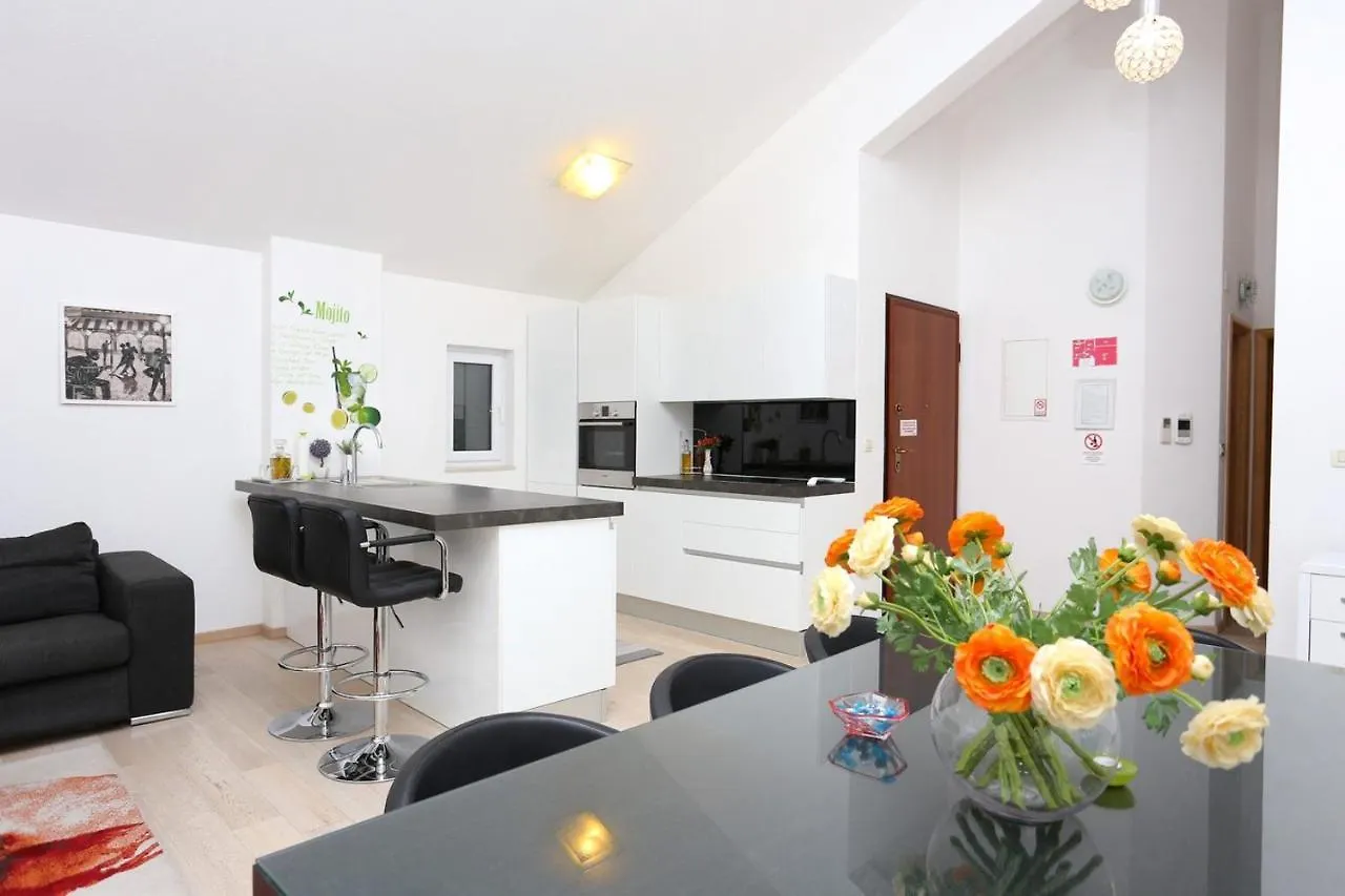Apartments By The Sea Trogir - 16211